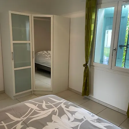 Apartmán Noisette- T2 Lumineux, Proche Centre En Rdc, Tres Bien Equipe Avec Terrasse *